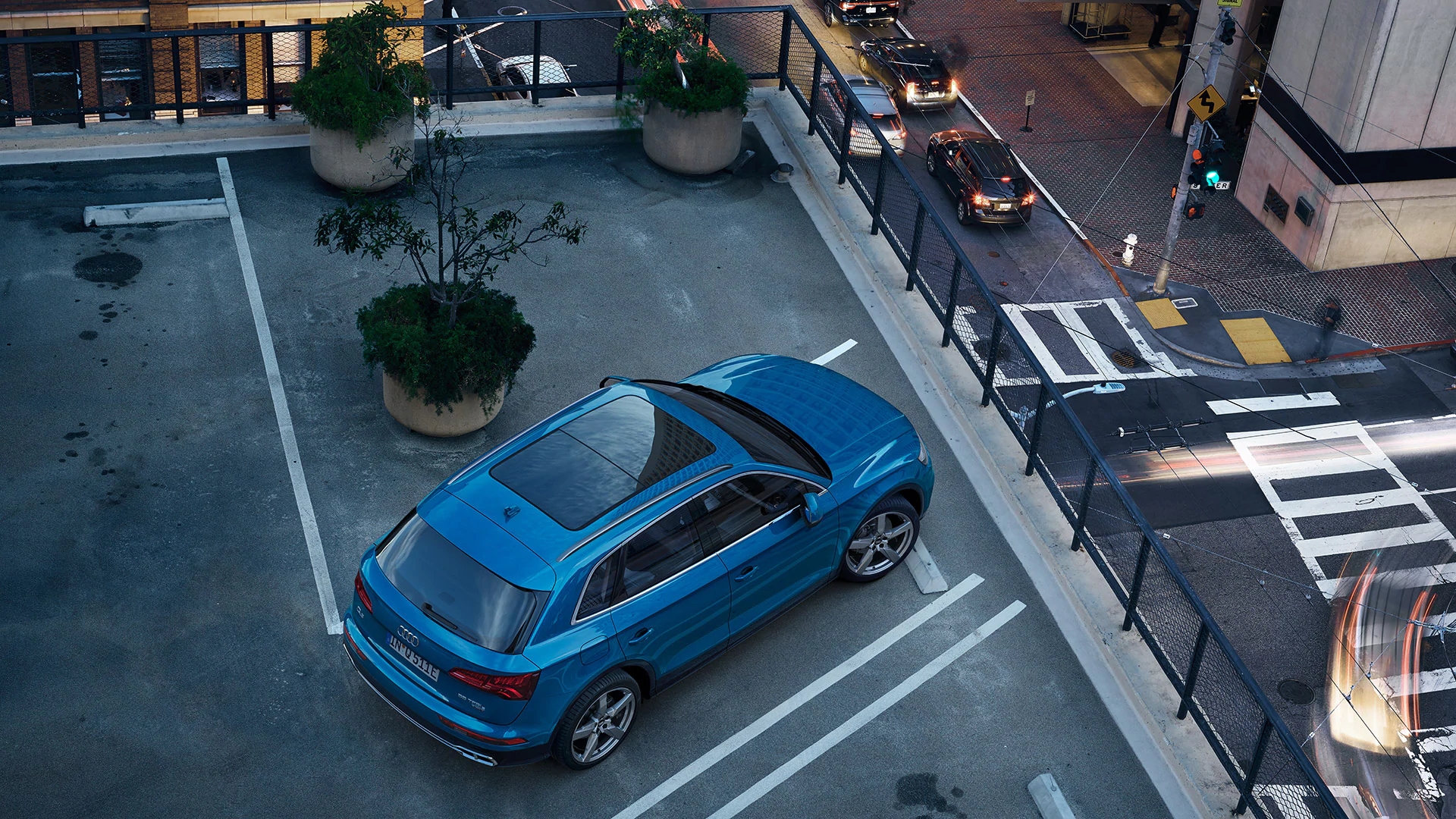Ladda Audi Q5 TFSI E hemma