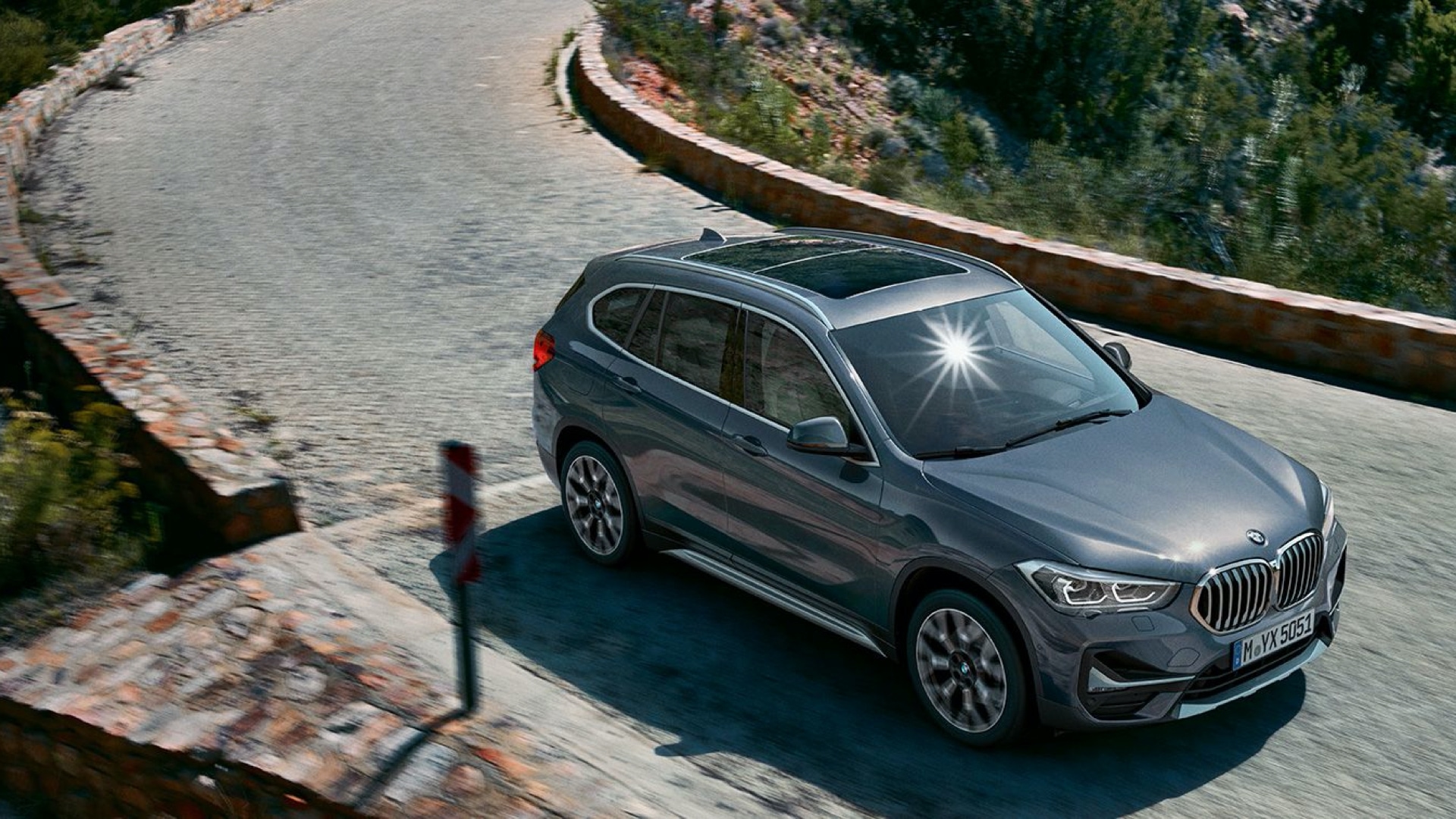 Ladda BMW X1 hemma