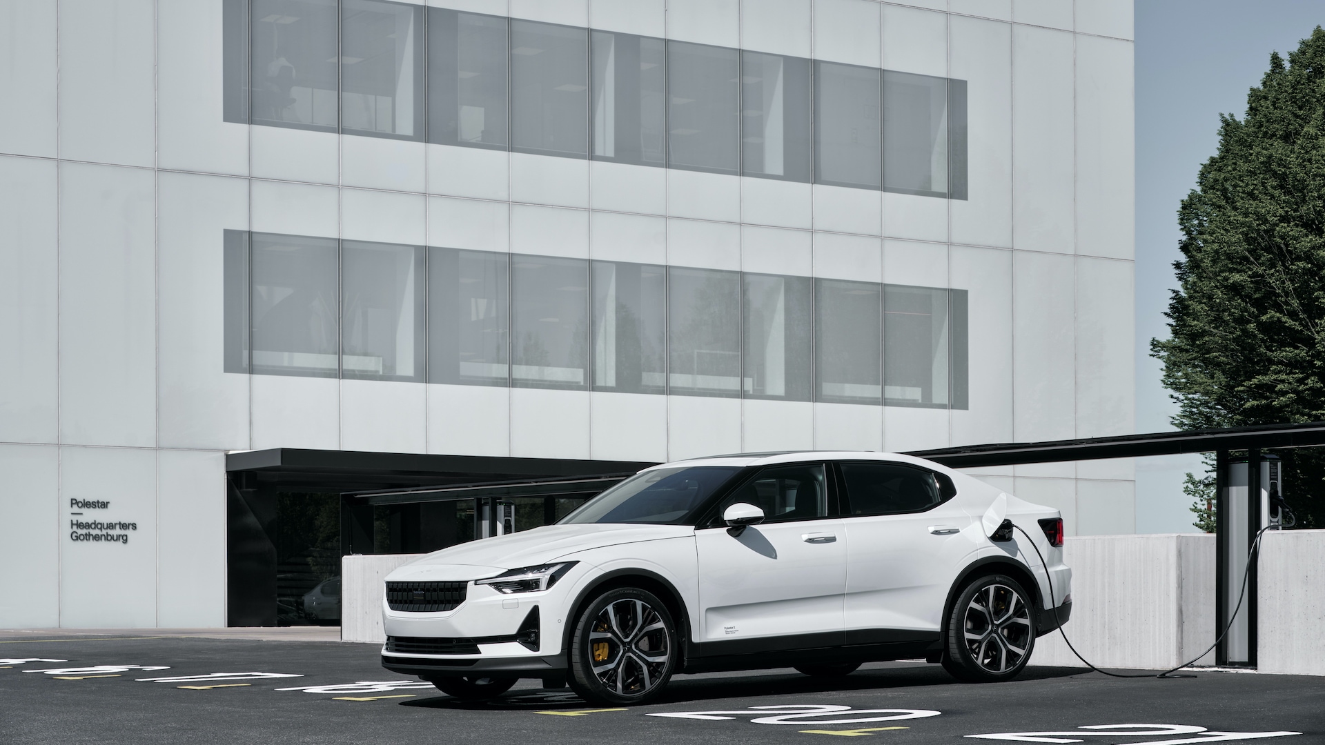Ladda Polestar 2 hemma