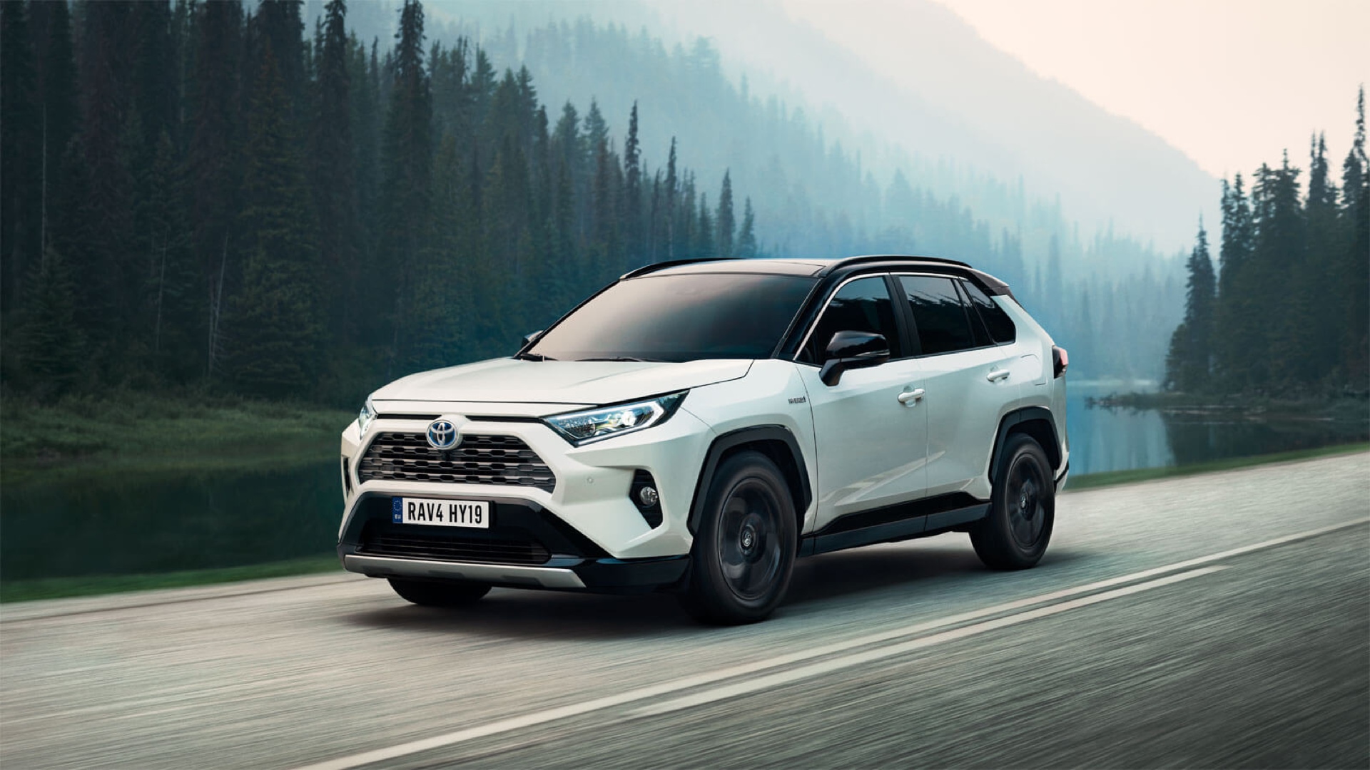 Ladda Toyota RAV 4 hemma
