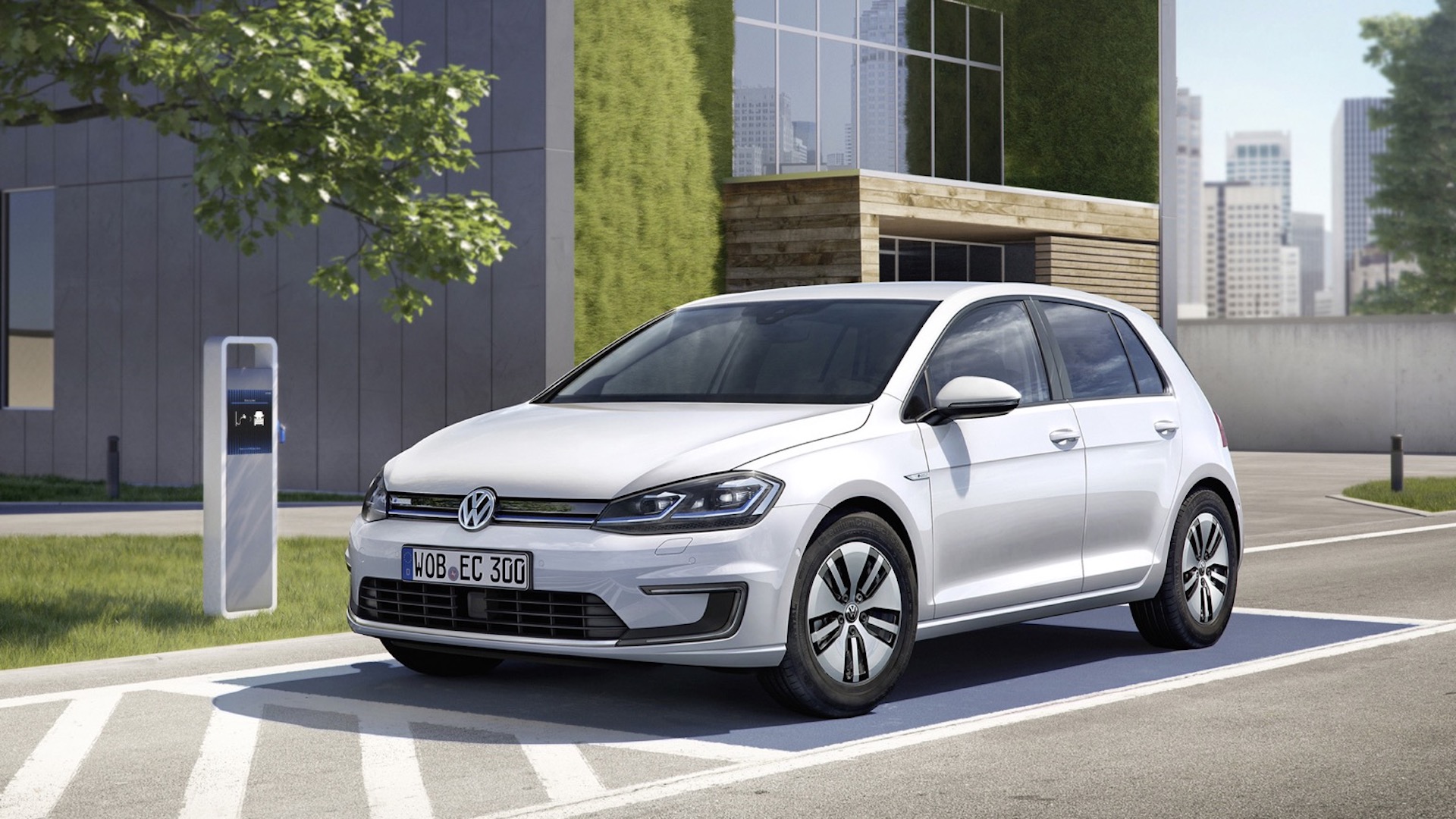 Ladda Volkswagen e-golf 2017 hemma