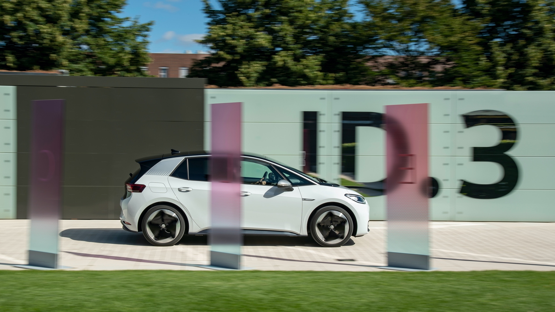 Ladda Volkswagen ID3 hemma
