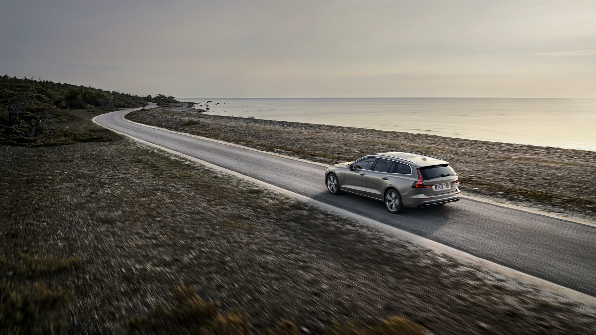Ladda Volvo V60 Recharge hemma