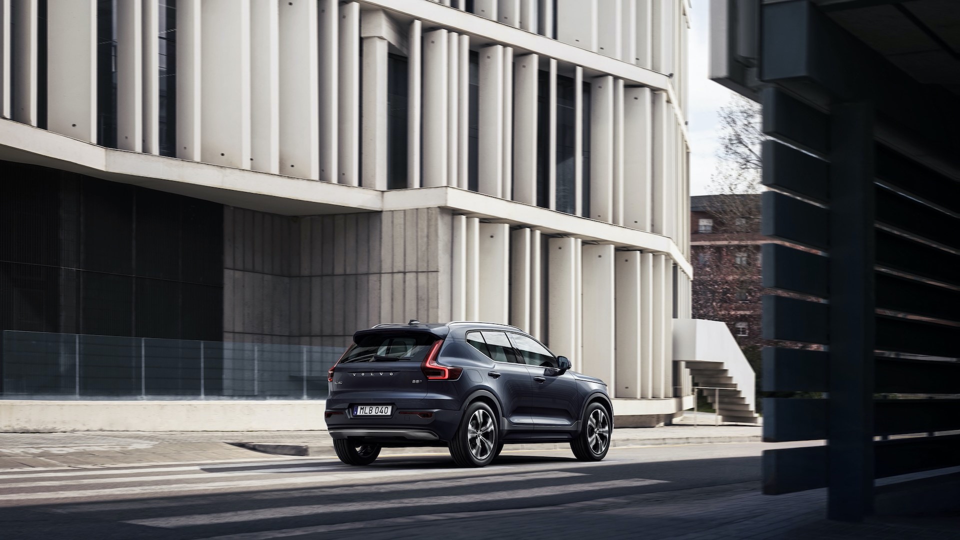 Ladda Volvo XC40 Recharge hemma